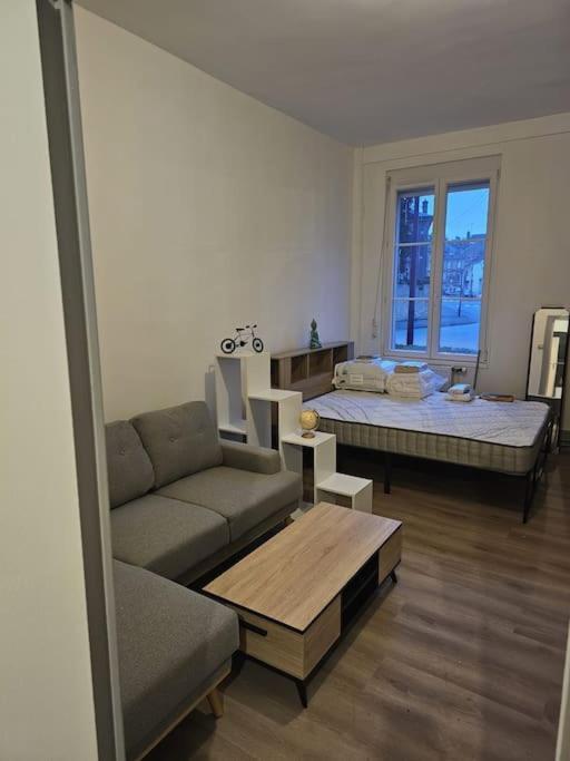 Charmant Petit Pont Ardennais/Cosy/T1/Wifi/Parking Седан Екстериор снимка